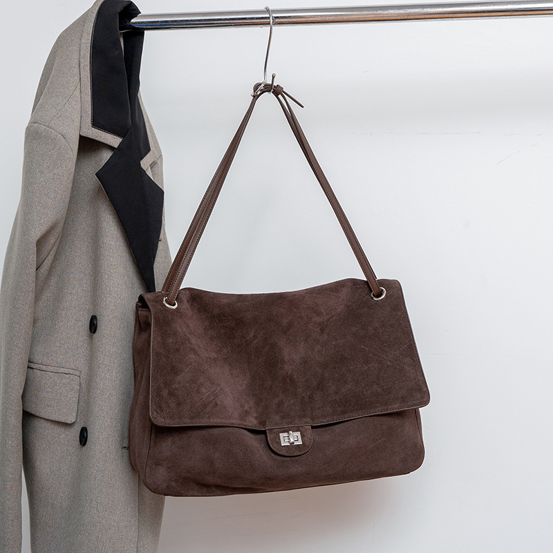 Leather Work Handbag - Bolsa de Ombro em Couro Suede