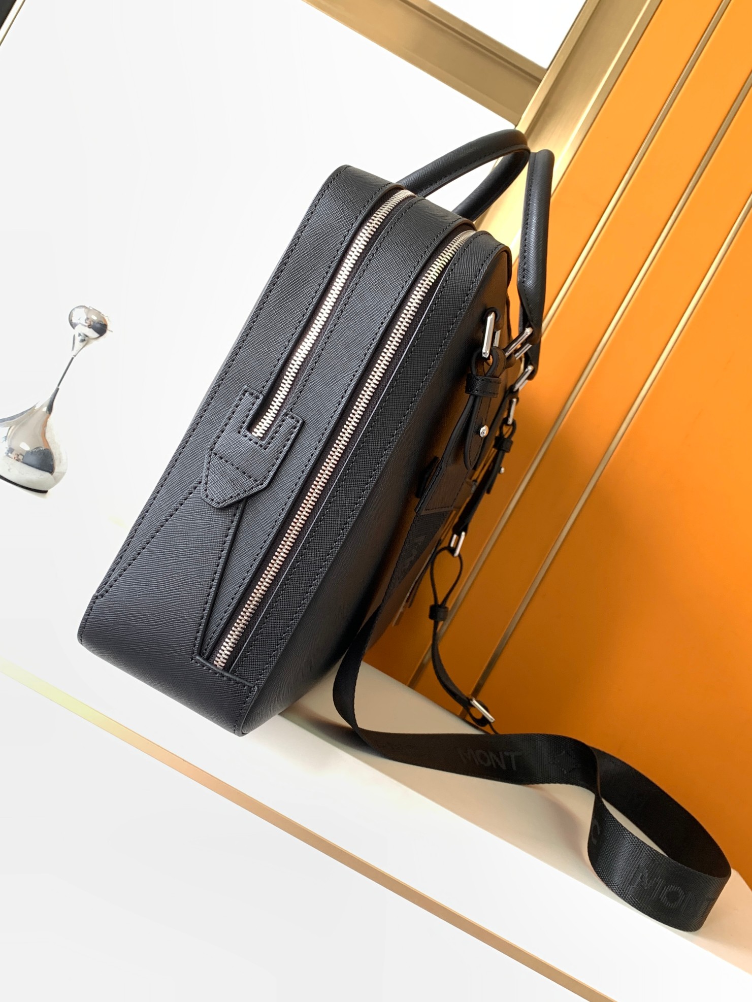 Bolsas de Mão Masculinas de Lu - Leather Work Laptop Bag avaliação e preço