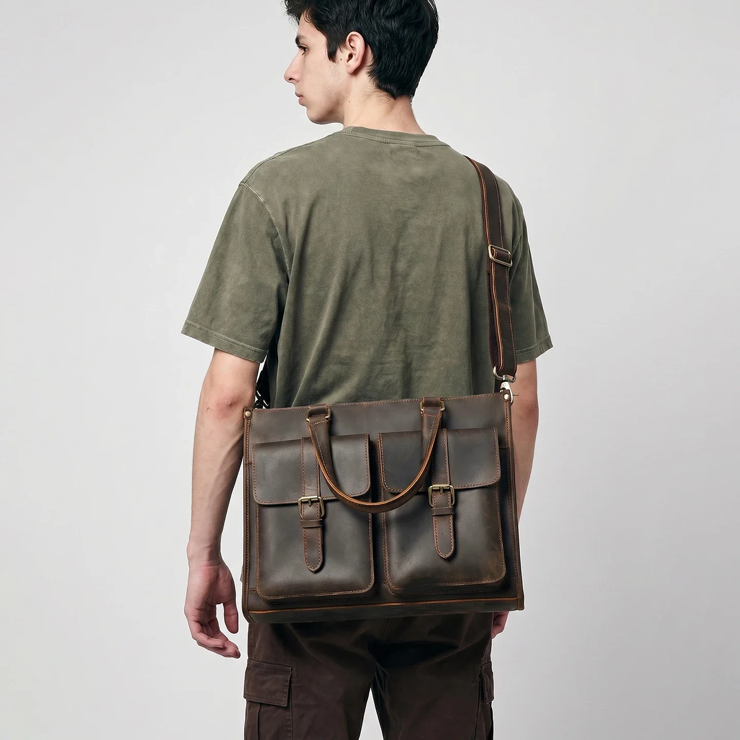 Bolsa de Ombro Masculina Vinta - Leather Work Laptop Bag avaliação e preço