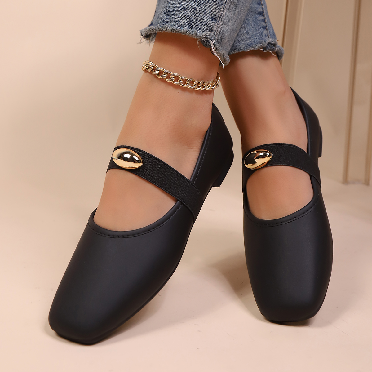 Sapatos Planos Minimalistas de - Leatherwork Hardware avaliação e preço